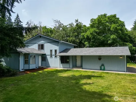 4102 80th Street E Tacoma WA 98443
