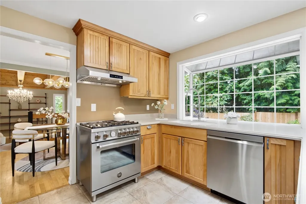 16119 SE 31st Street Bellevue WA 98008