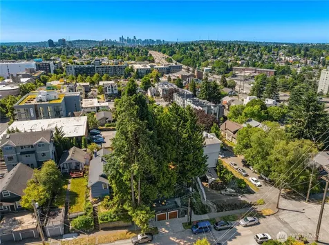 907 NE 72nd Street Seattle WA 98115