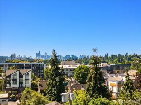 907 NE 72nd Street Seattle WA 98115