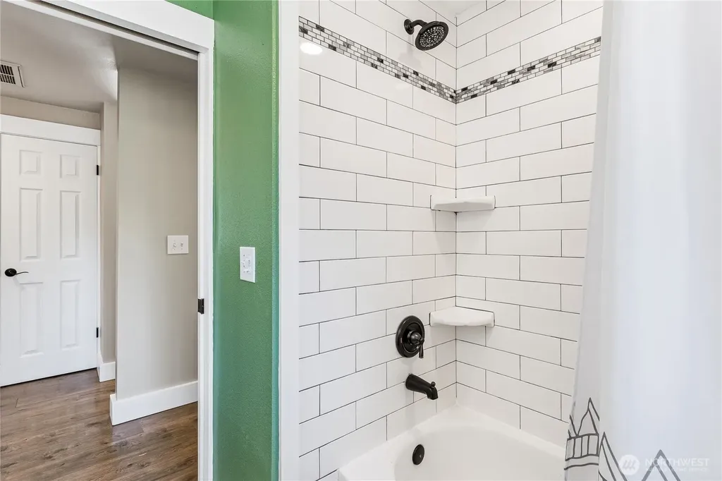 11510 Military Road SW Lakewood WA 98498