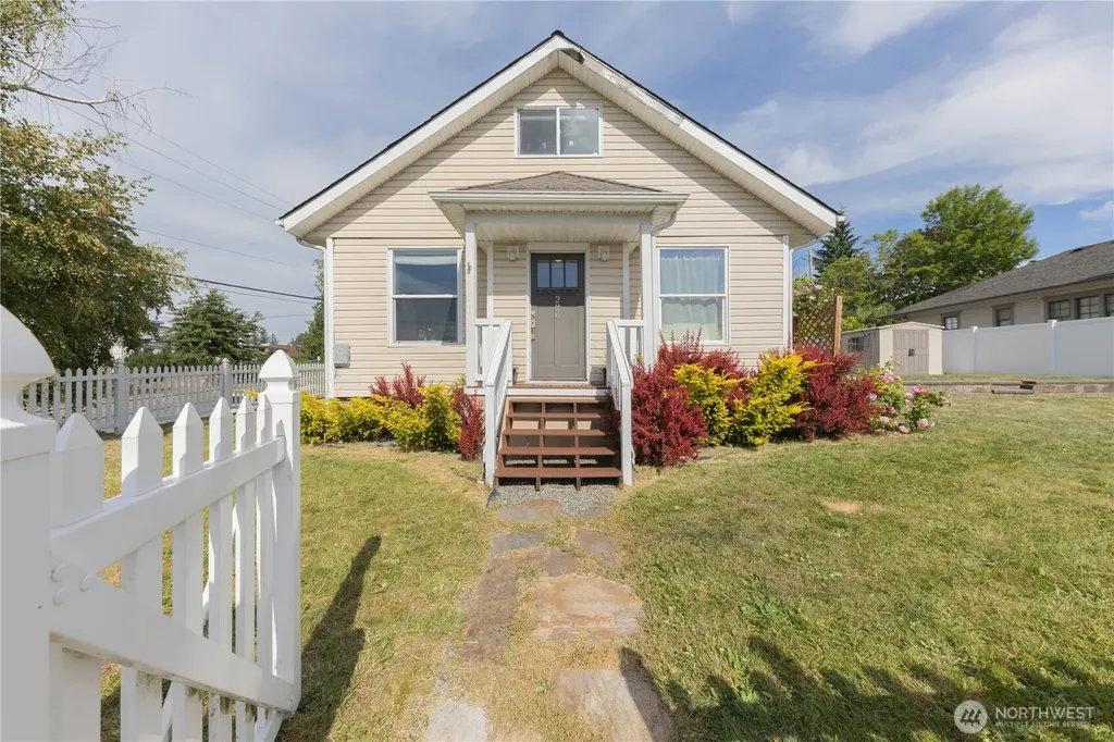 226 N 5th Street Mount Vernon WA 98273