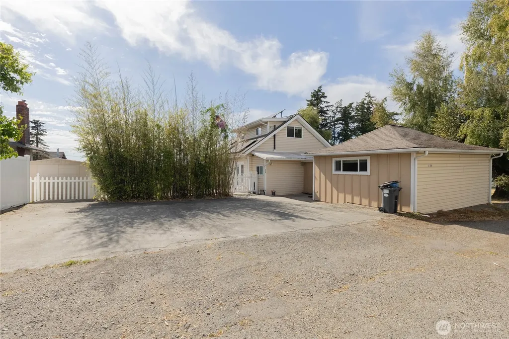 226 N 5th Street Mount Vernon WA 98273