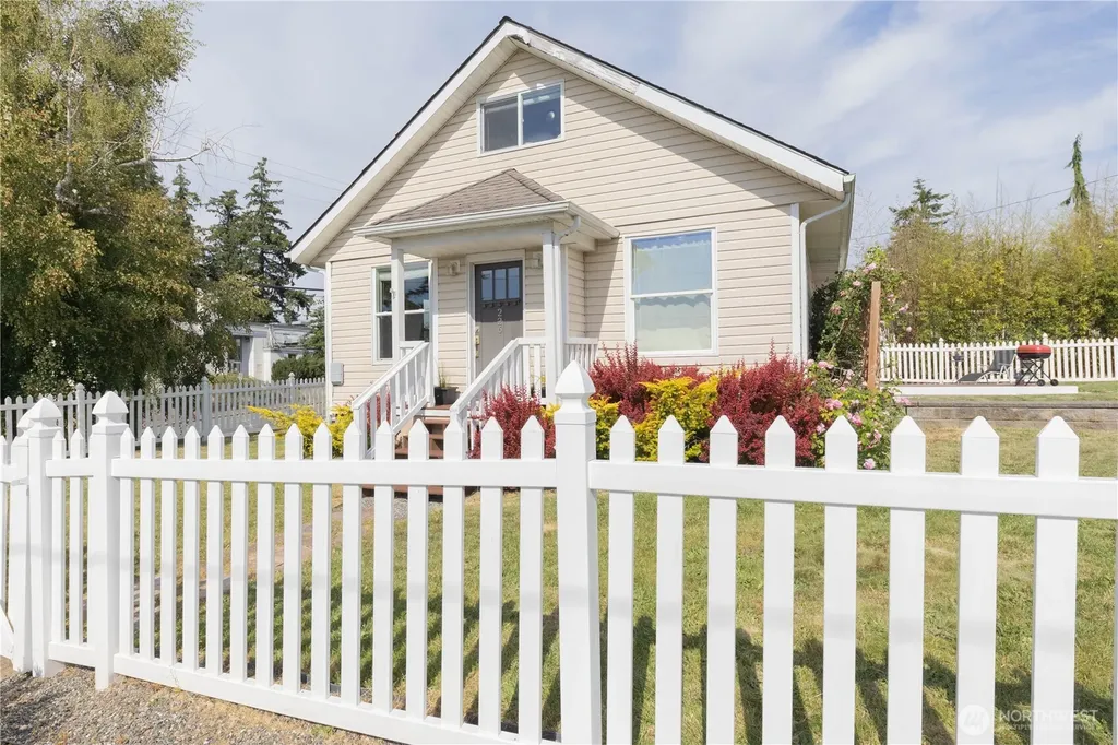 226 N 5th Street Mount Vernon WA 98273
