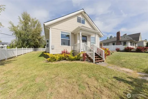226 N 5th Street Mount Vernon WA 98273