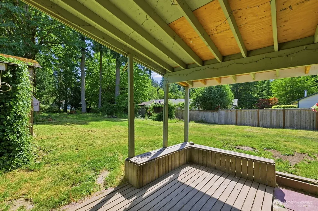 1211 NE Mcwilliams Bremerton WA 98311