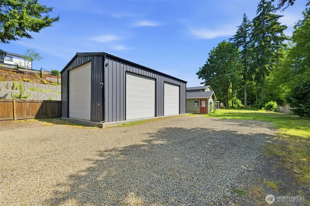 1211 NE Mcwilliams Bremerton WA 98311