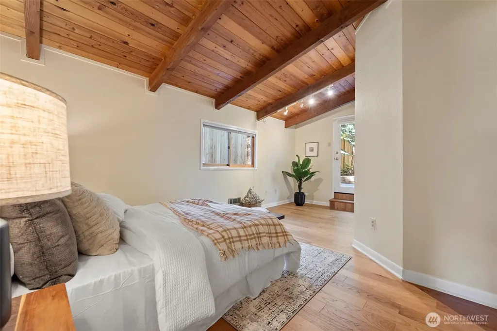 510 N 138th Street Seattle WA 98133
