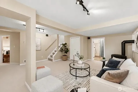 510 N 138th Street Seattle WA 98133