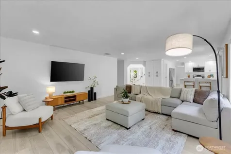 12903 176th Place NE Redmond WA 98052