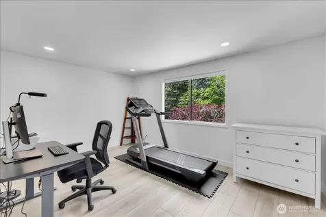 12903 176th Place NE Redmond WA 98052