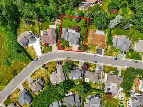 12903 176th Place NE Redmond WA 98052