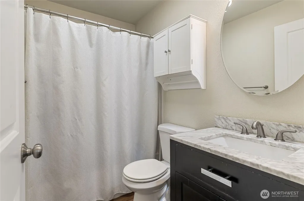 9111 Newgrove Avenue SW Lakewood WA 98498