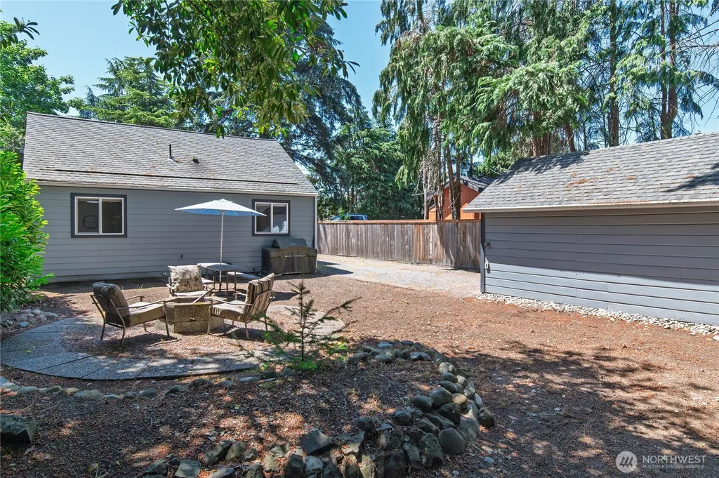 9111 Newgrove Avenue SW Lakewood WA 98498