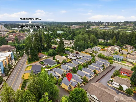 1704 156th Place SW Lynnwood WA 98087
