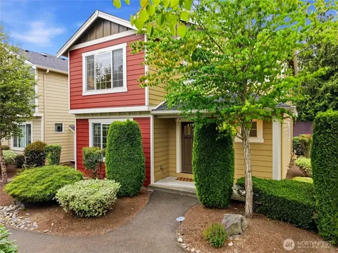 1704 156th Place SW Lynnwood WA 98087
