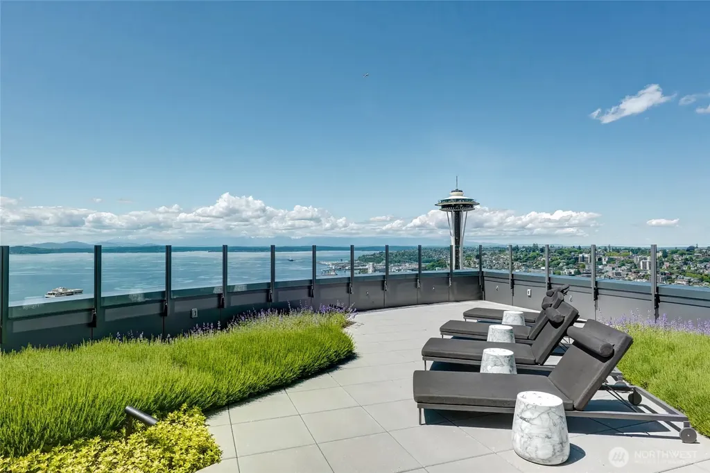 2510 6th Avenue Seattle WA 98121