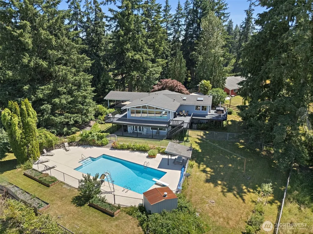 8802 Key Peninsula Highway NW Lakebay WA 98349