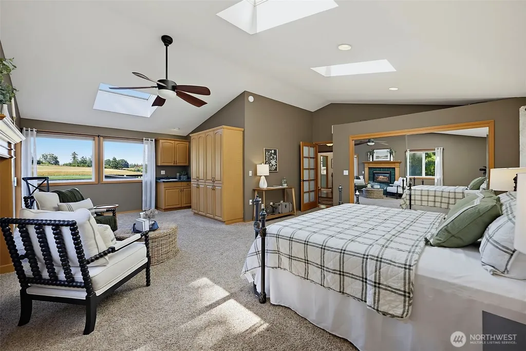 8802 Key Peninsula Highway NW Lakebay WA 98349