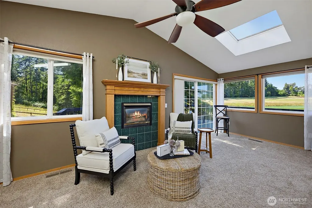 8802 Key Peninsula Highway NW Lakebay WA 98349