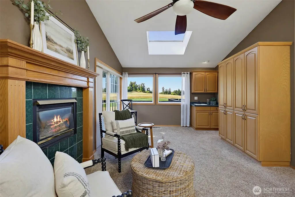 8802 Key Peninsula Highway NW Lakebay WA 98349
