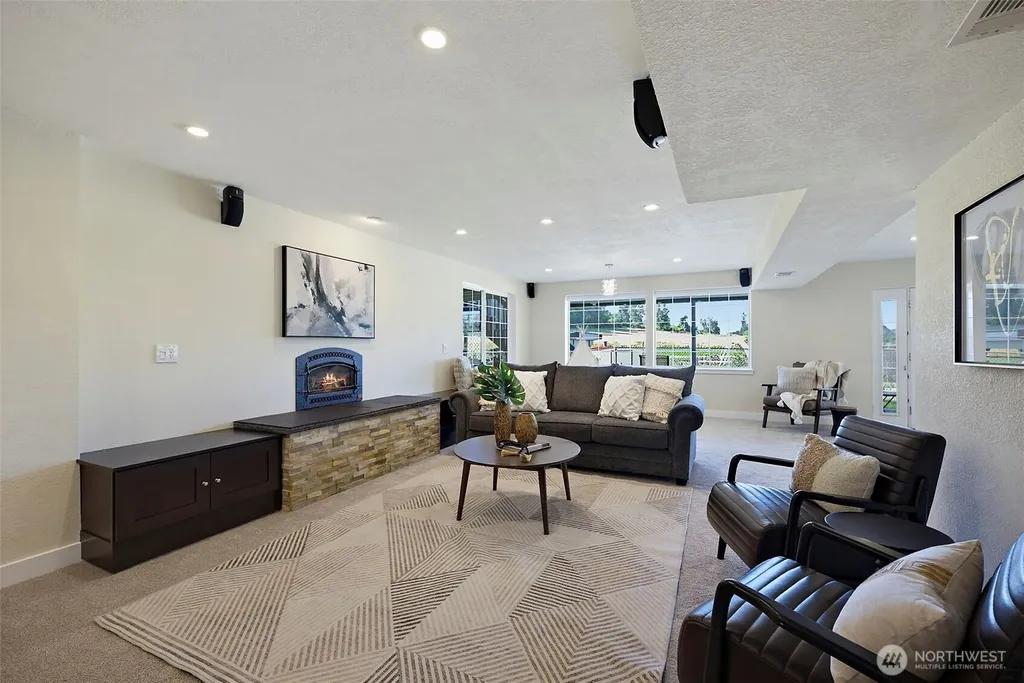 8802 Key Peninsula Highway NW Lakebay WA 98349
