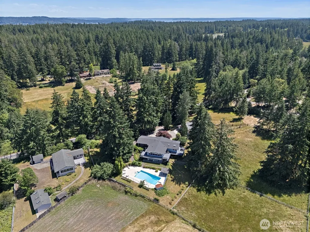 8802 Key Peninsula Highway NW Lakebay WA 98349
