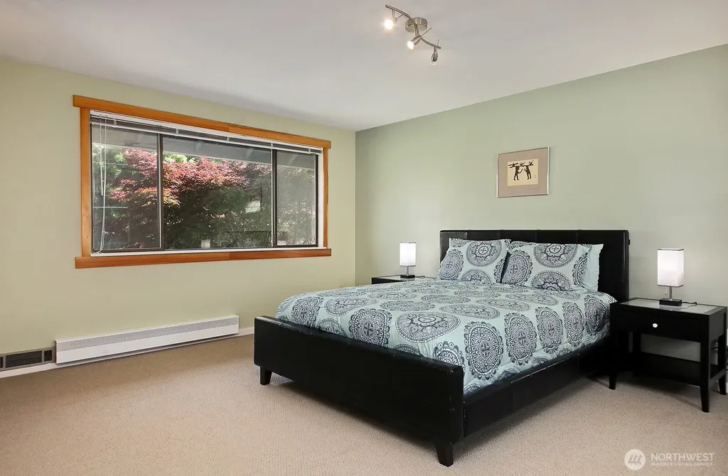 137 4th Street Langley WA 98260