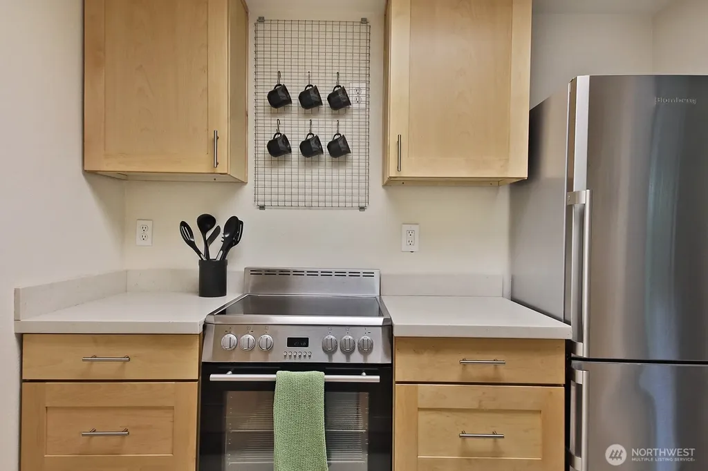 137 4th Street Langley WA 98260
