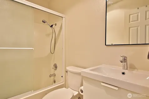 137 4th Street Langley WA 98260
