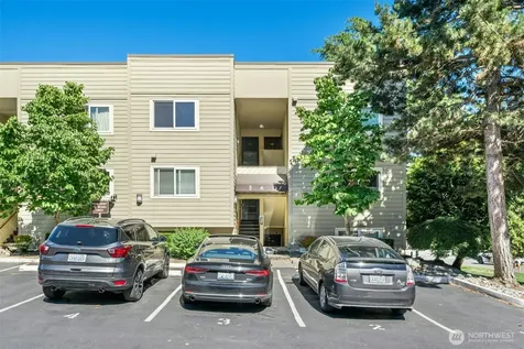 5844 NE 75th Street Seattle WA 98115