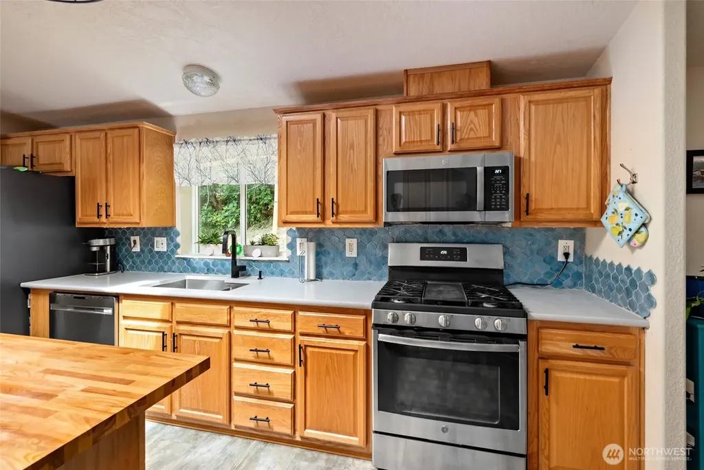 5220 Lakeside Drive Langley WA 98260
