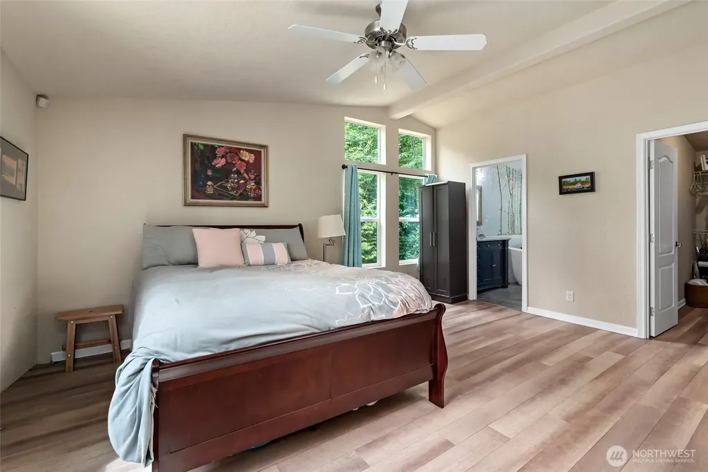 5220 Lakeside Drive Langley WA 98260