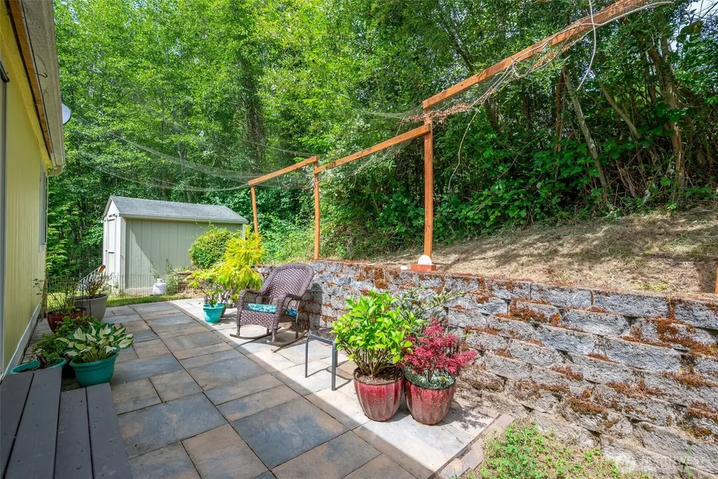 5220 Lakeside Drive Langley WA 98260