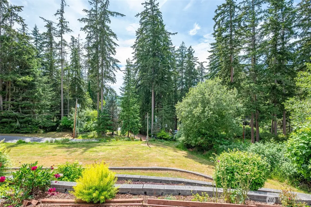 5220 Lakeside Drive Langley WA 98260