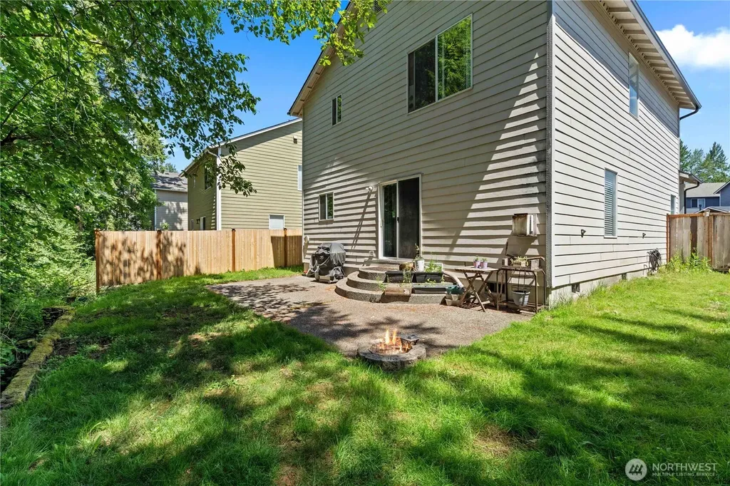 12822 159th Street E Puyallup WA 98374