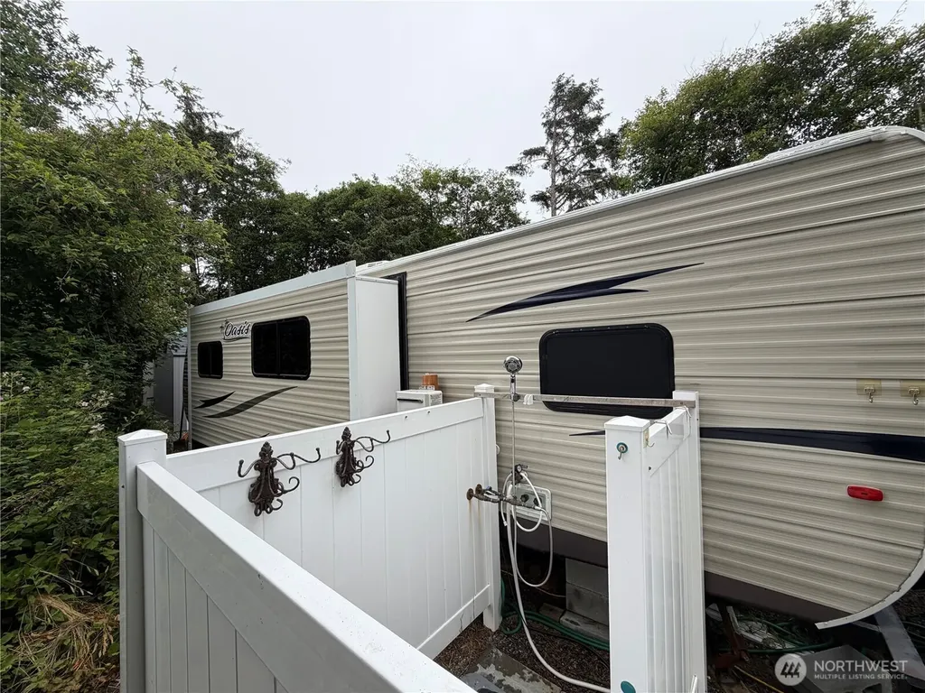 7 Woodland Drive Copalis Beach WA 98535