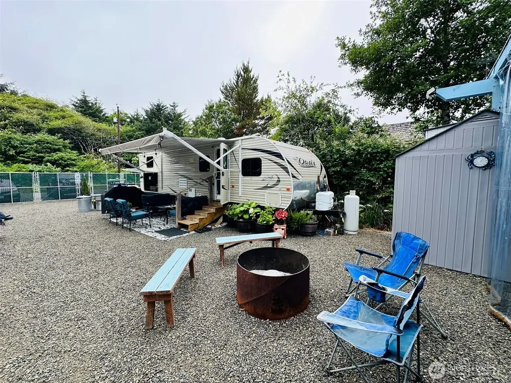 7 Woodland Drive Copalis Beach WA 98535