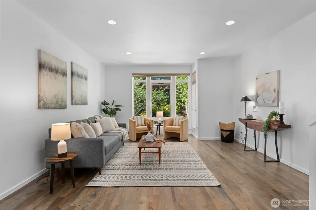 3007 NW 56th Street Seattle WA 98107