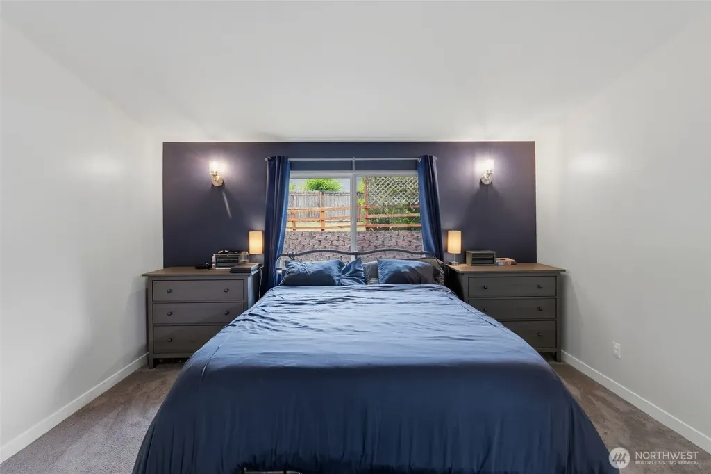 141 E Village View Drive Allyn WA 98524