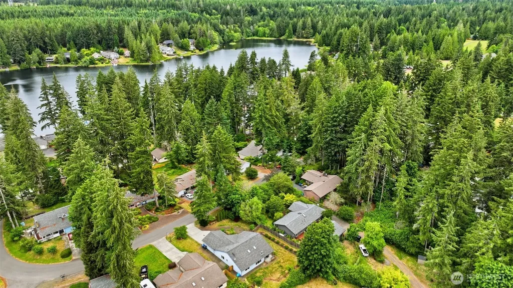 141 E Village View Drive Allyn WA 98524