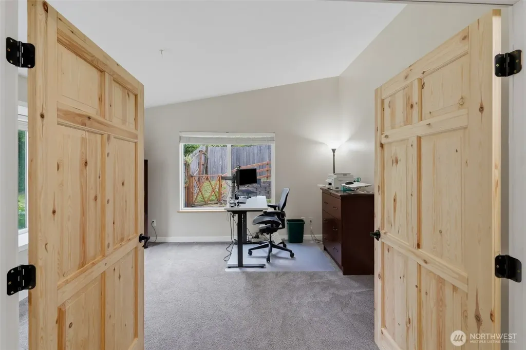 141 E Village View Drive Allyn WA 98524