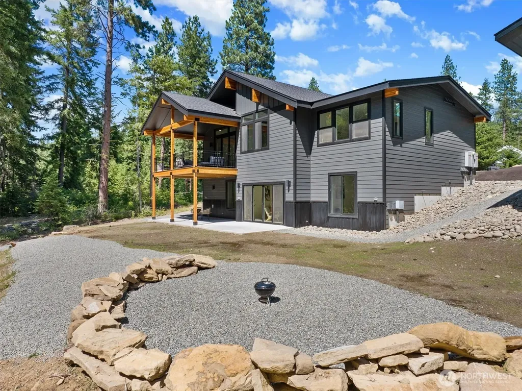 360 Bunker Road Ronald WA 98940