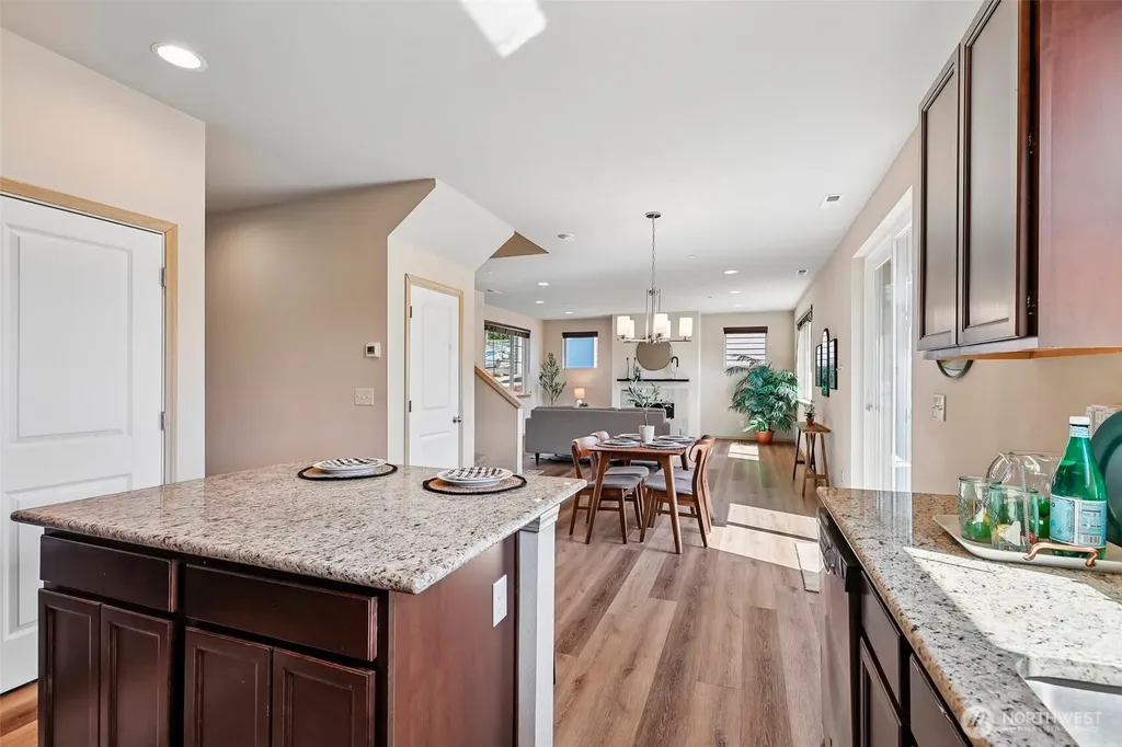 2548 Filbert Avenue Bremerton WA 98310