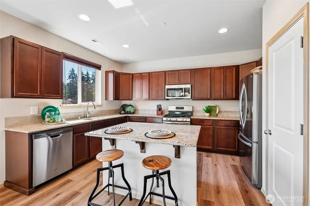 2548 Filbert Avenue Bremerton WA 98310