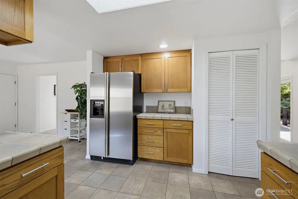 16653 157th Avenue SE Renton WA 98058