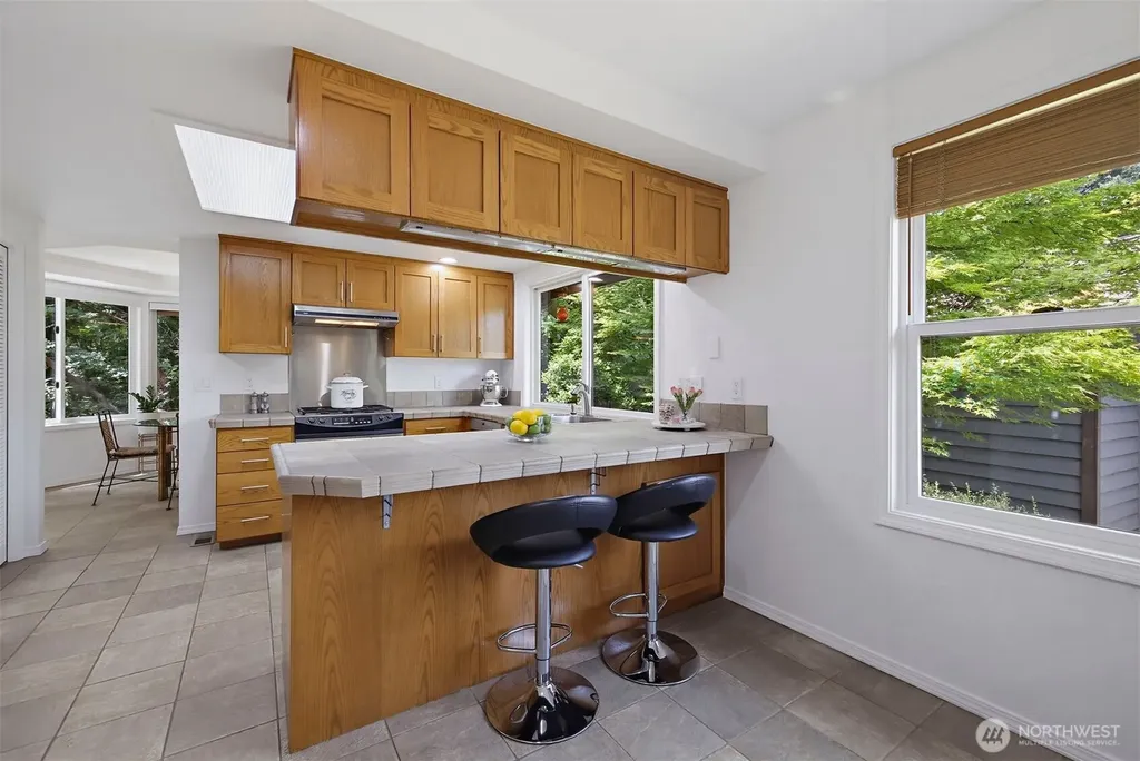 16653 157th Avenue SE Renton WA 98058