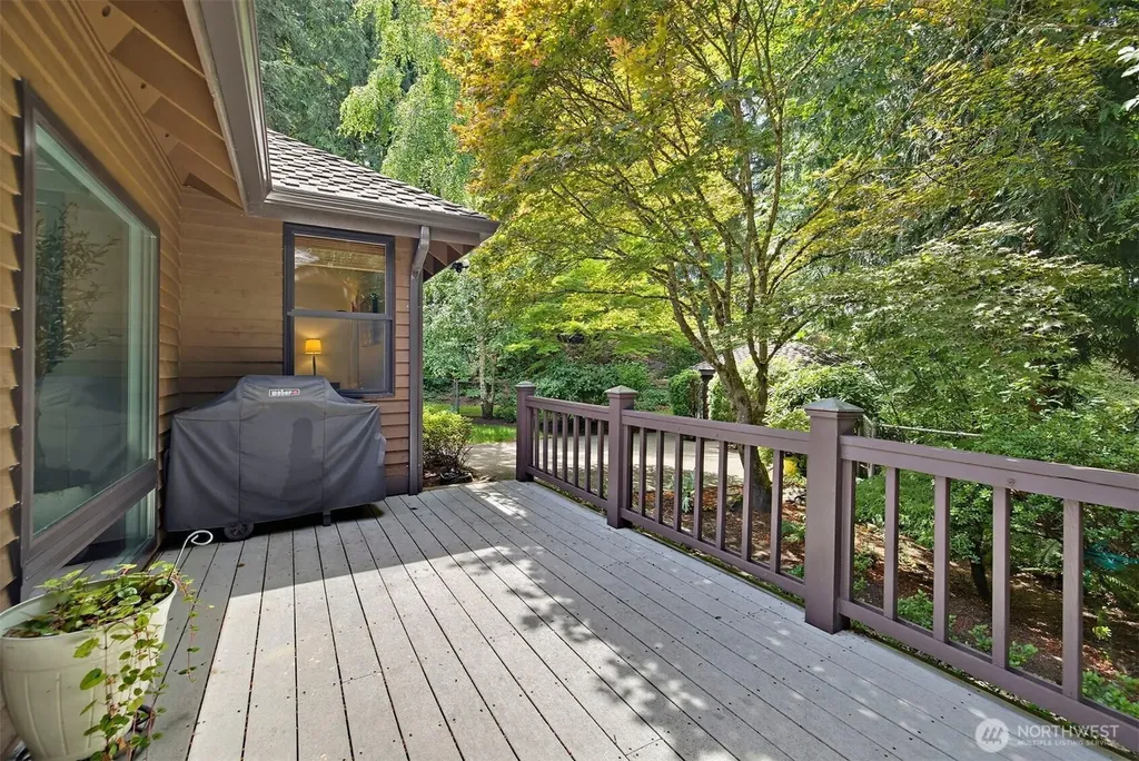 16653 157th Avenue SE Renton WA 98058