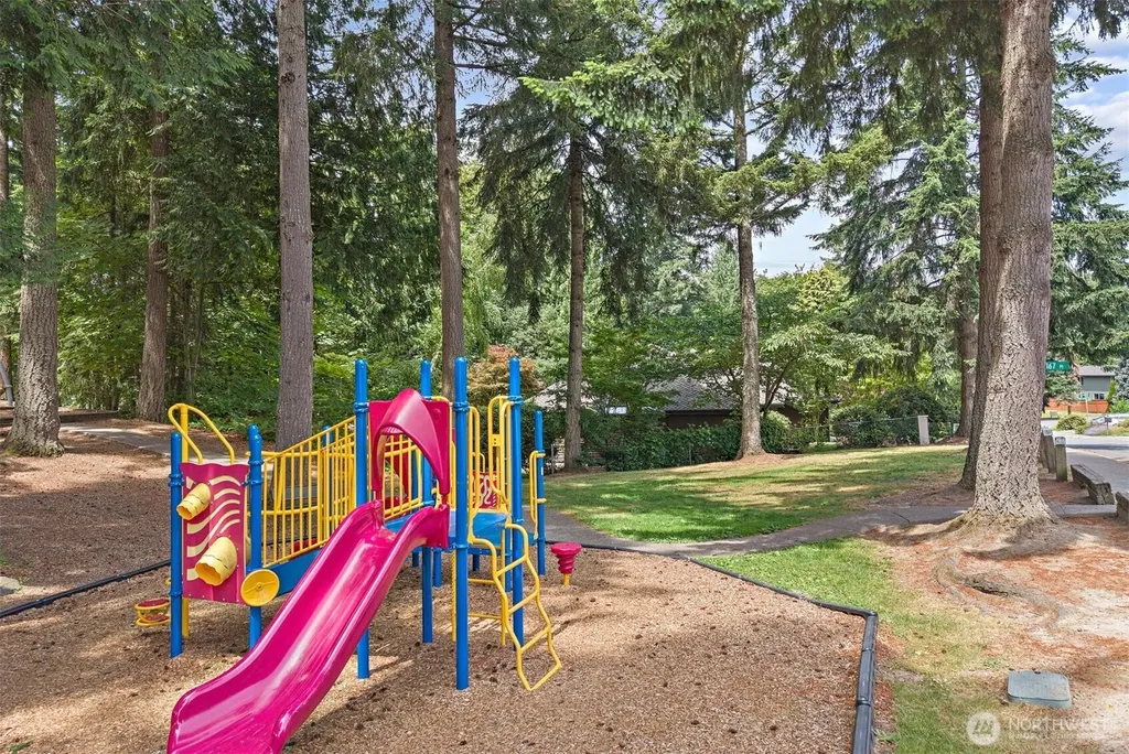 16653 157th Avenue SE Renton WA 98058