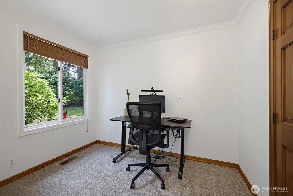 16653 157th Avenue SE Renton WA 98058